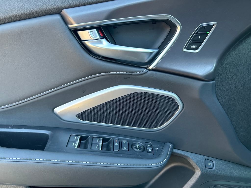 New 2026 Acura RDX SH-AWD image 12