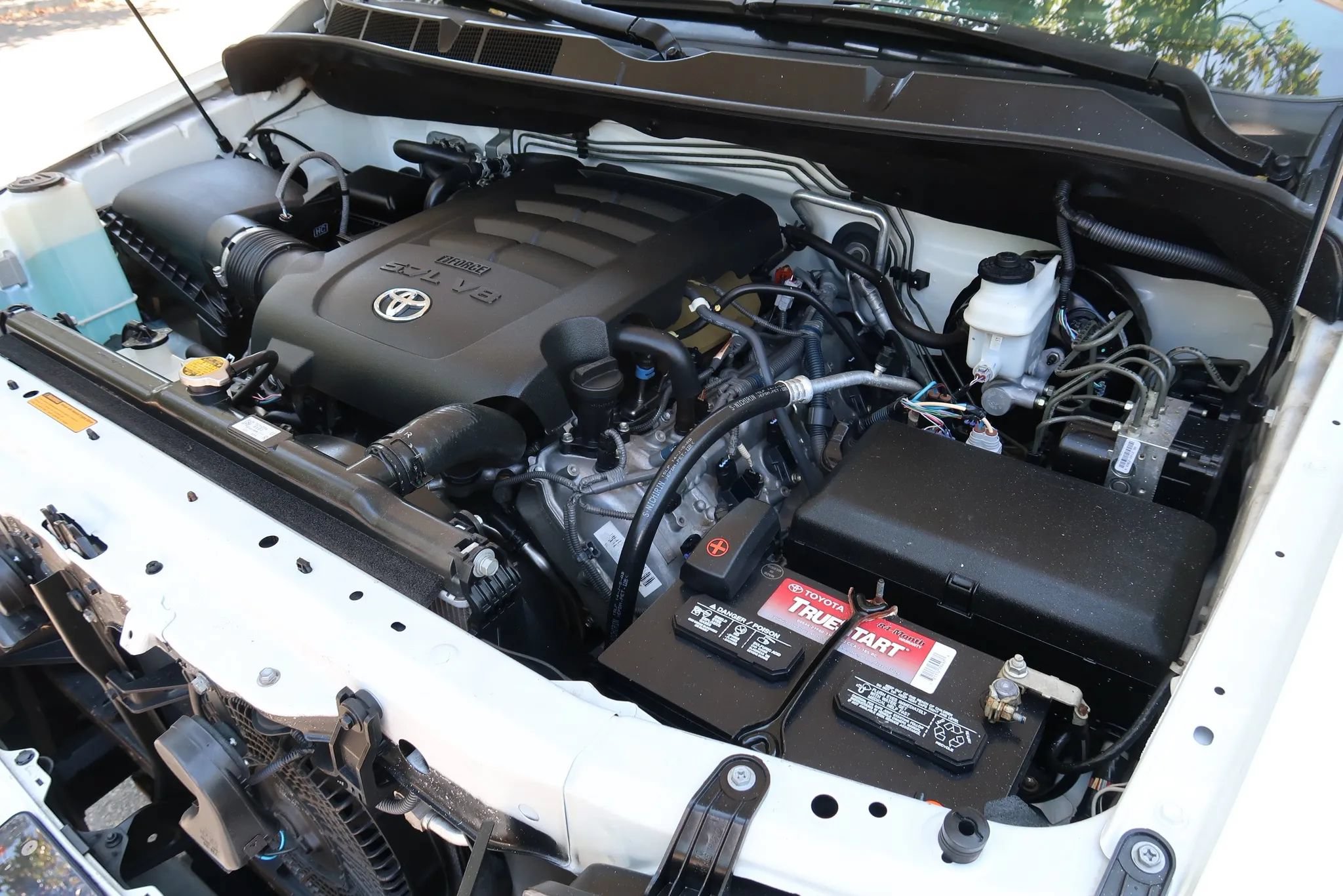 Used 2016 Toyota Sequoia Platinum RWD image 42