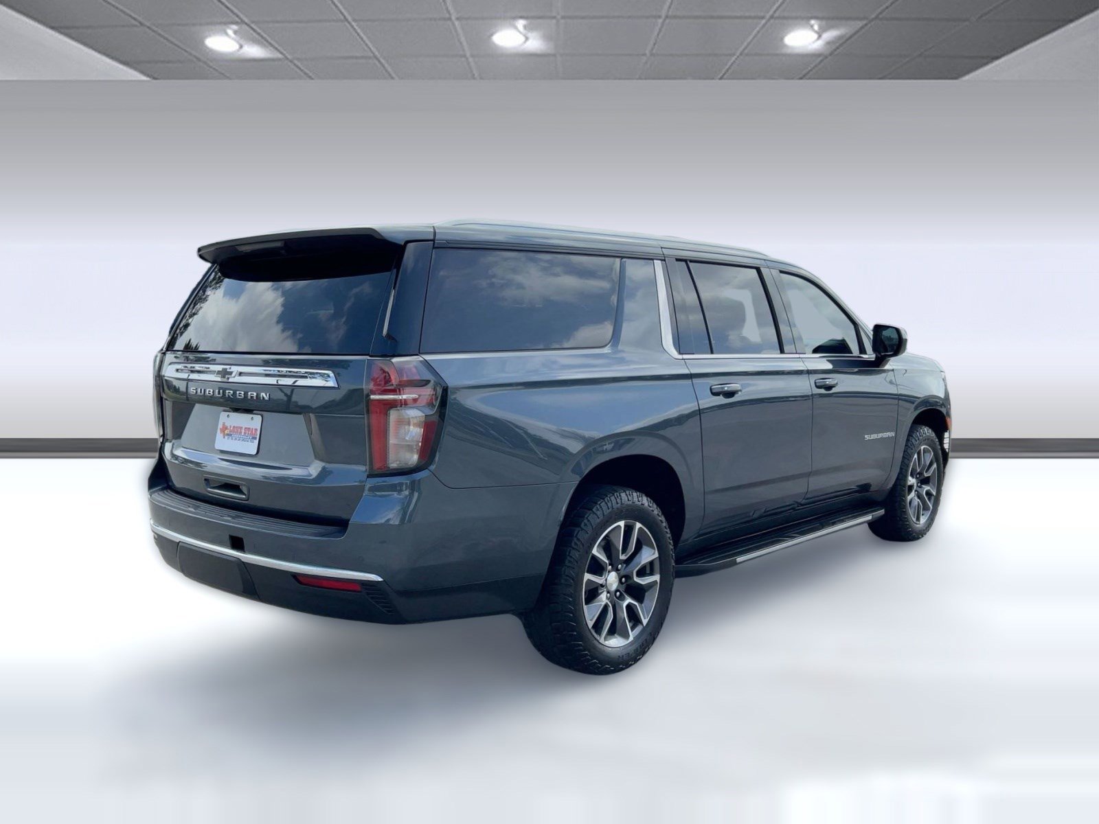 Certified 2021 Chevrolet Suburban LS w/ Driver Alert Package image 8