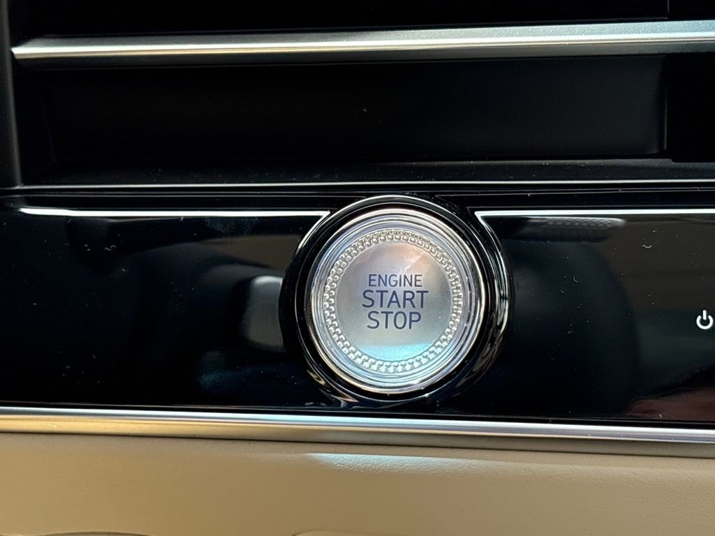 New 2026 Genesis GV70 2.5T Select image 21