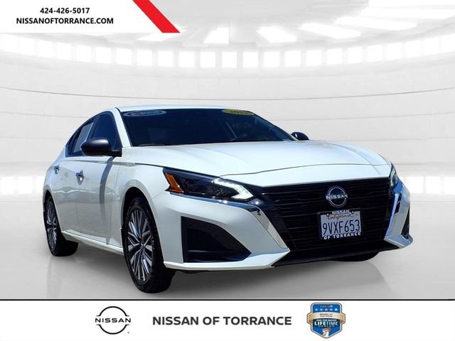 Used 2025 Nissan Altima 2.5 SV FWD video 1