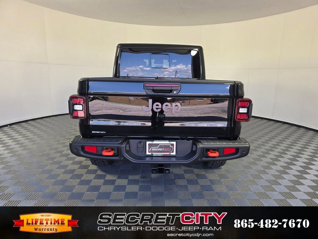 New 2025 Jeep Gladiator Mojave image 6