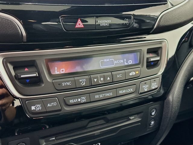 Used 2022 Honda Pilot Black Edition image 22