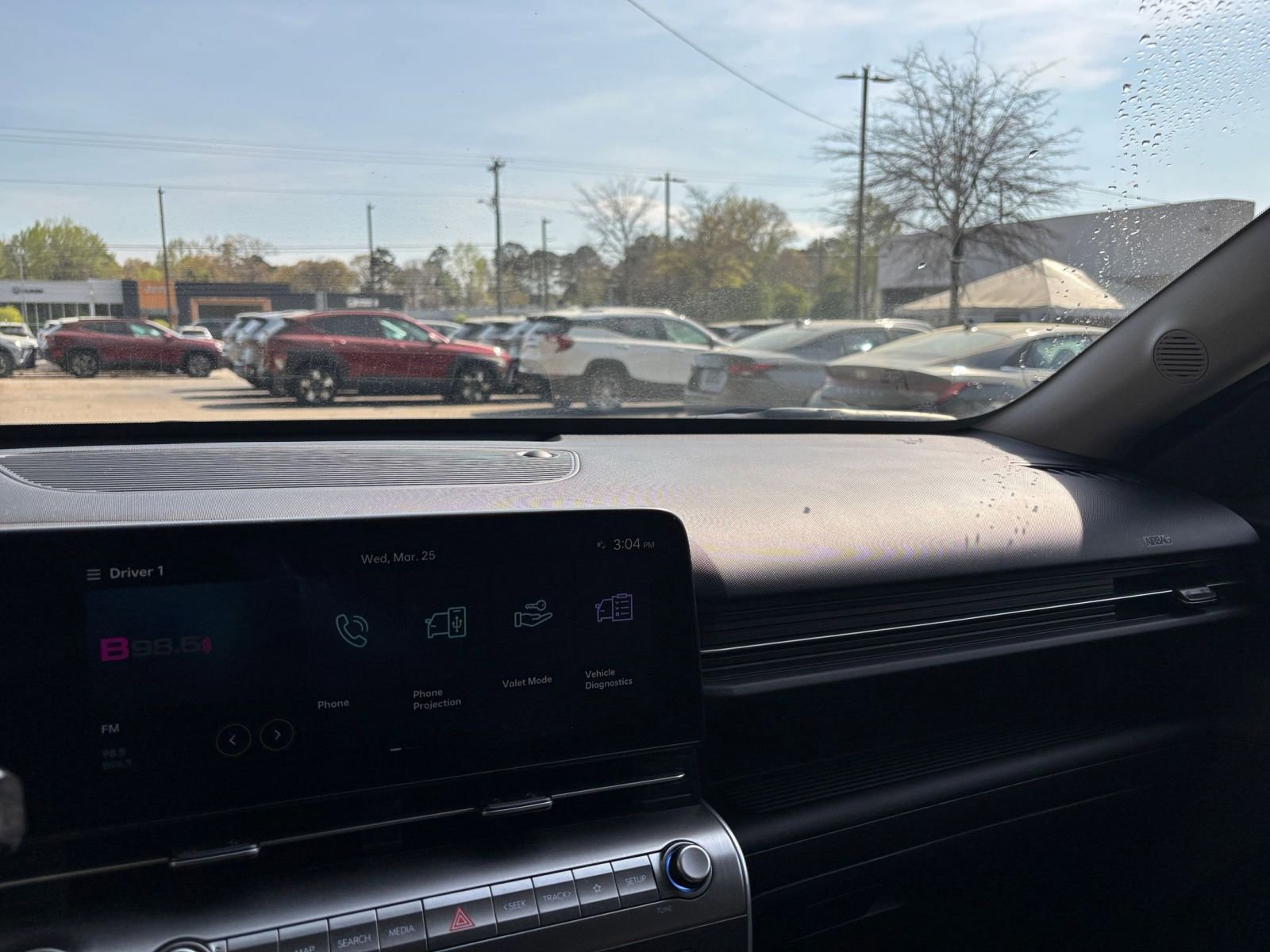 Used 2025 Hyundai Kona SEL image 36