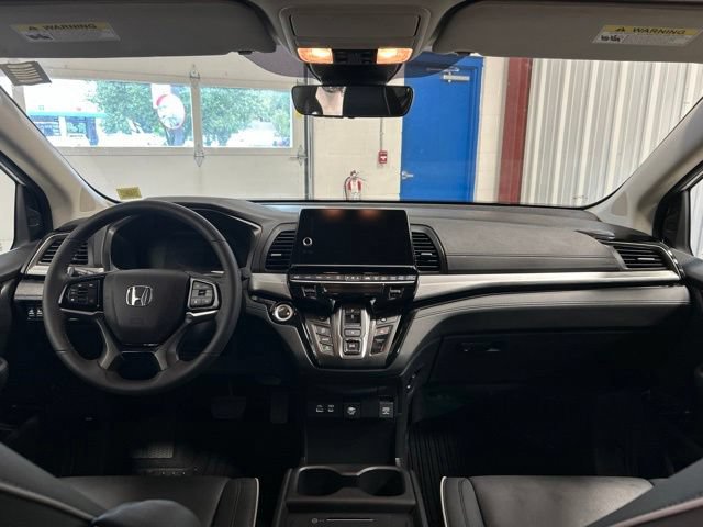 Certified 2026 Honda Odyssey Touring image 18