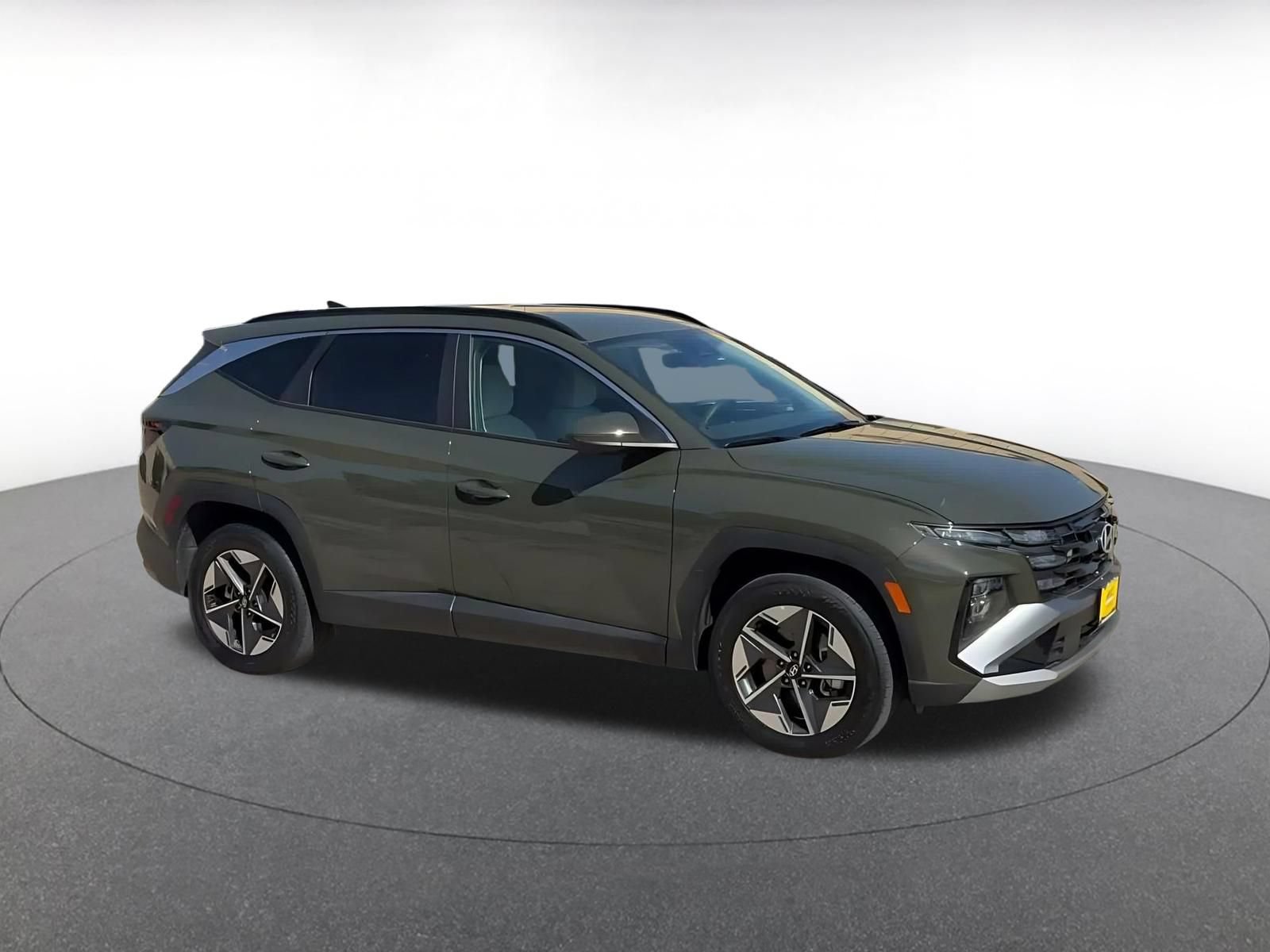 Used 2026 Hyundai Tucson SEL Plus AWD/4WD image 2