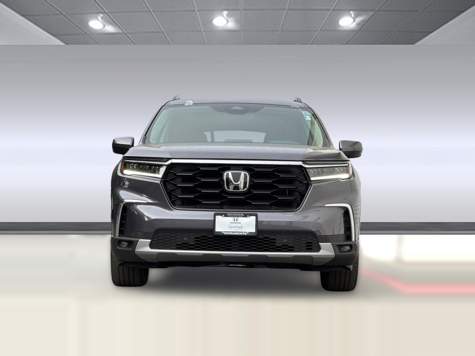 Certified 2024 Honda Pilot Touring image 5