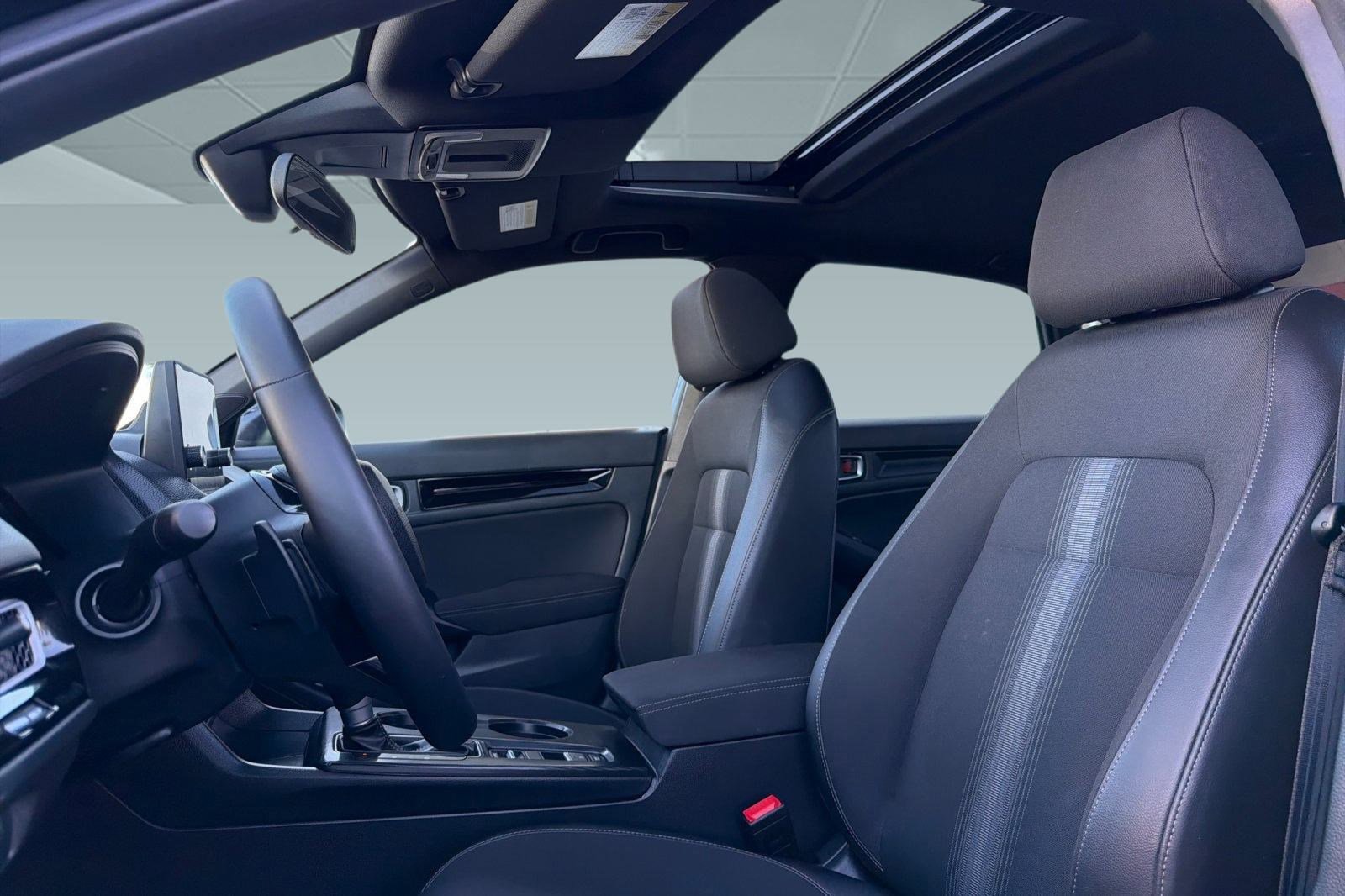 Certified 2025 Honda Civic Sport image 15