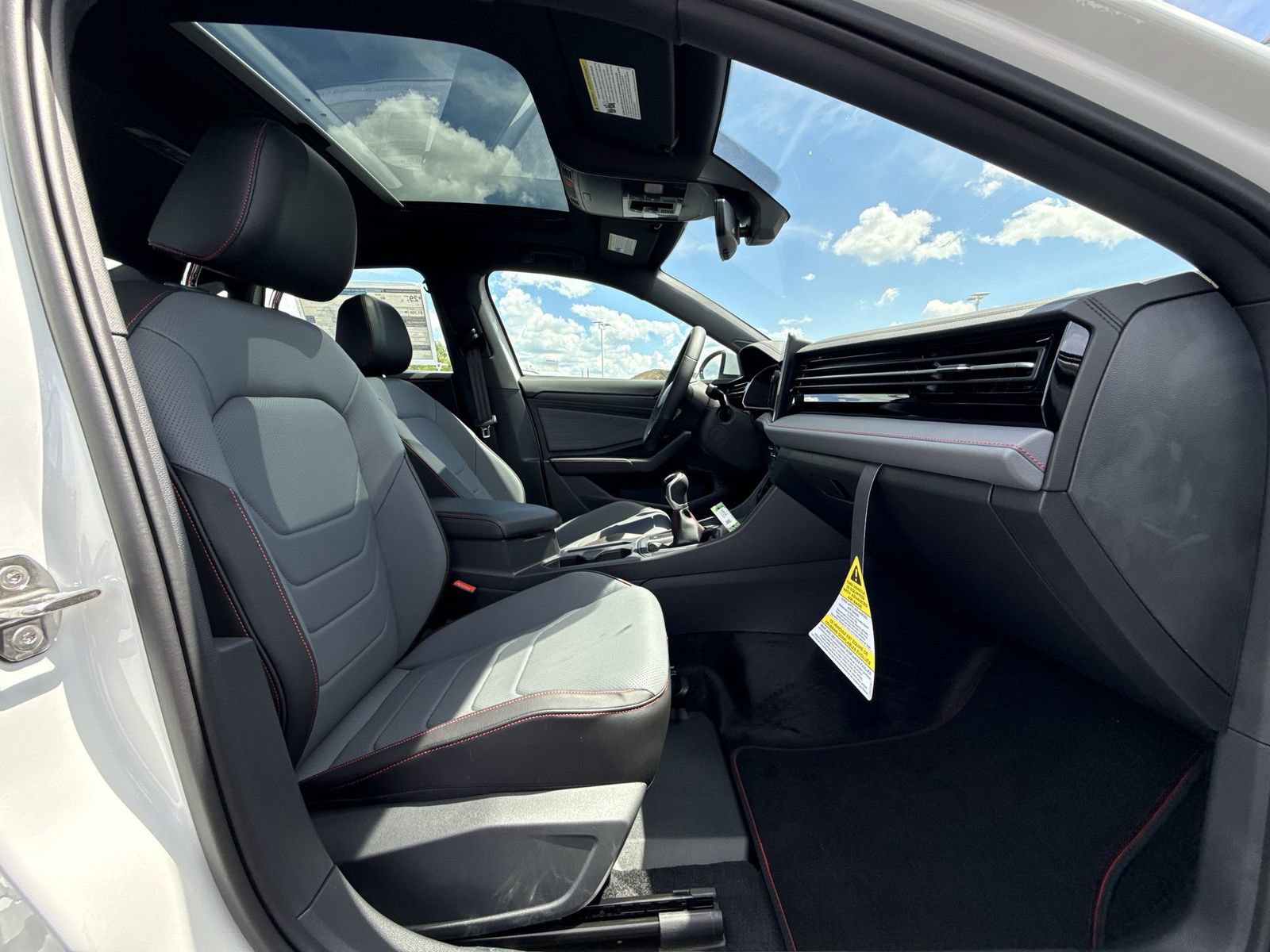 New 2026 Volkswagen Jetta GLI Autobahn FWD image 26