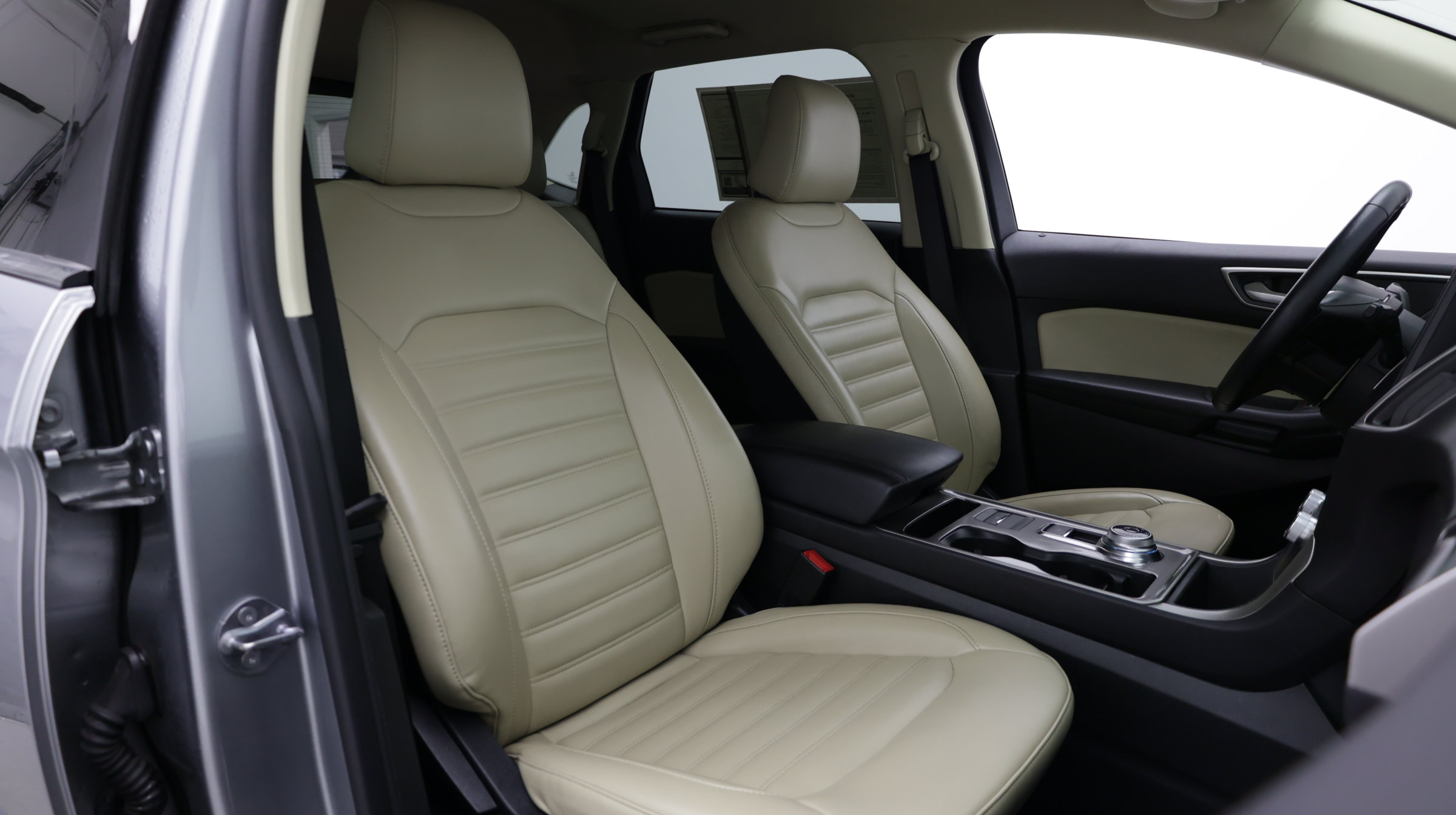 Used 2024 Ford Edge SEL AWD/4WD image 36