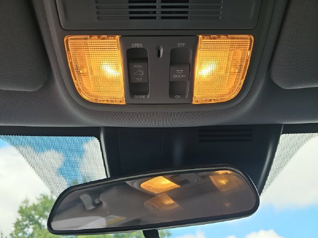 Used 2018 Honda CR-V EX image 32
