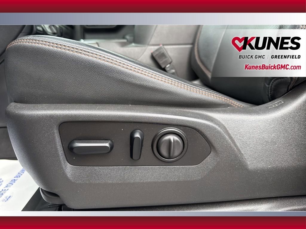 Used 2021 GMC Sierra 1500 AT4 w/ AT4 Preferred Package AWD/4WD image 20