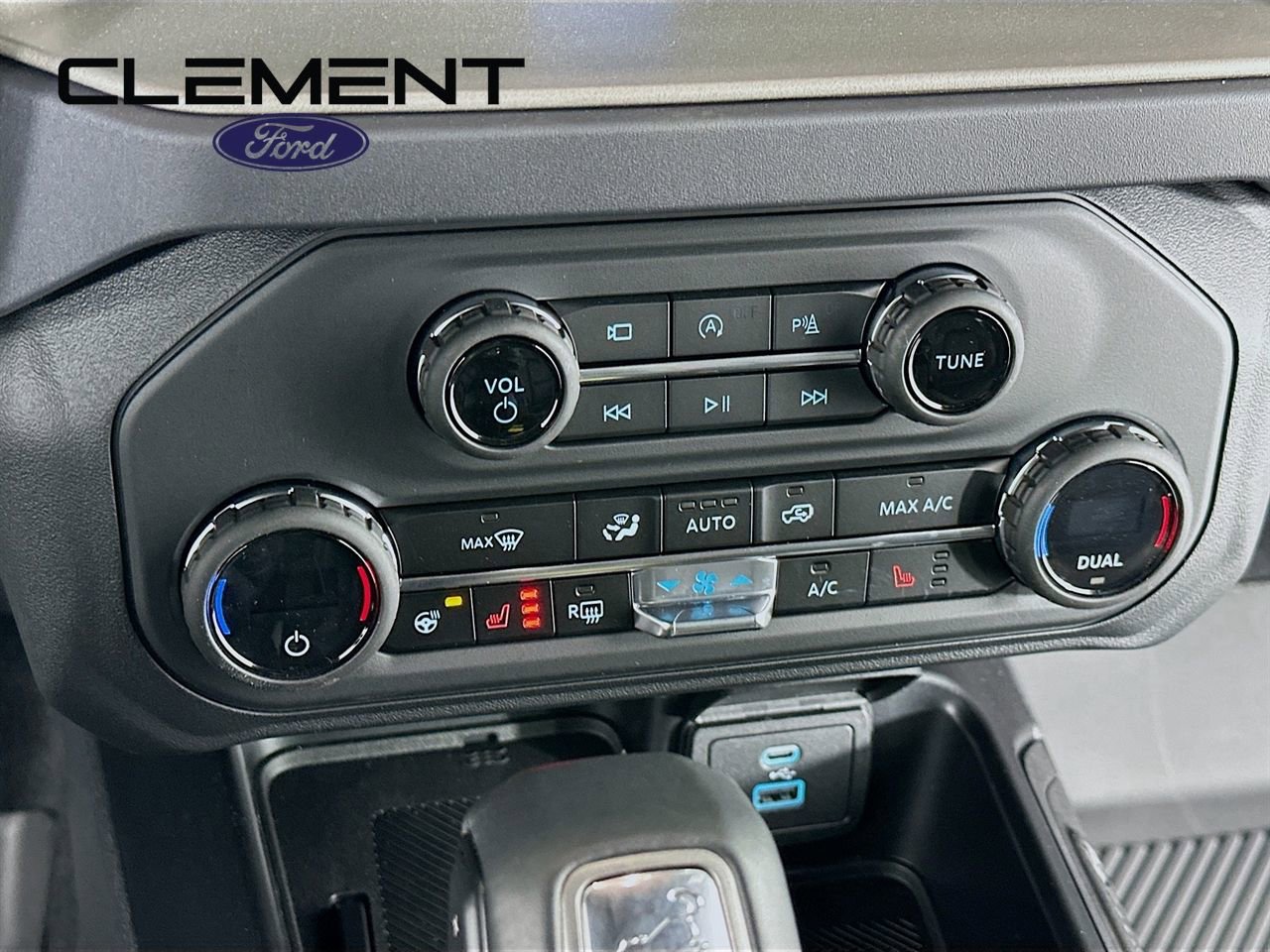 New 2025 Ford Bronco Outer Banks image 21