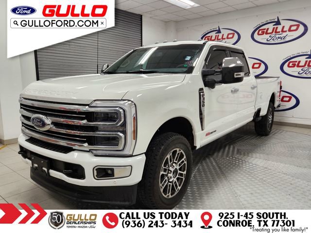 Used 2025 Ford F350 Platinum w/ Platinum Plus Package image 3