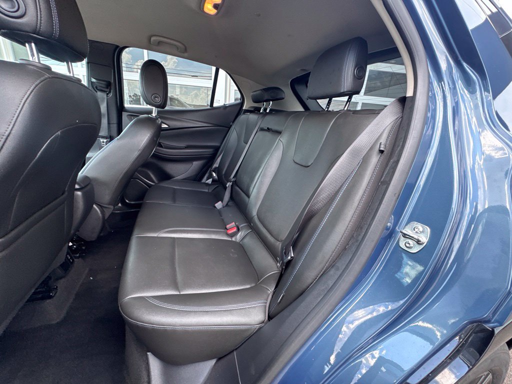 Used 2025 Buick Encore GX Sport Touring w/ Comfort Package FWD image 31