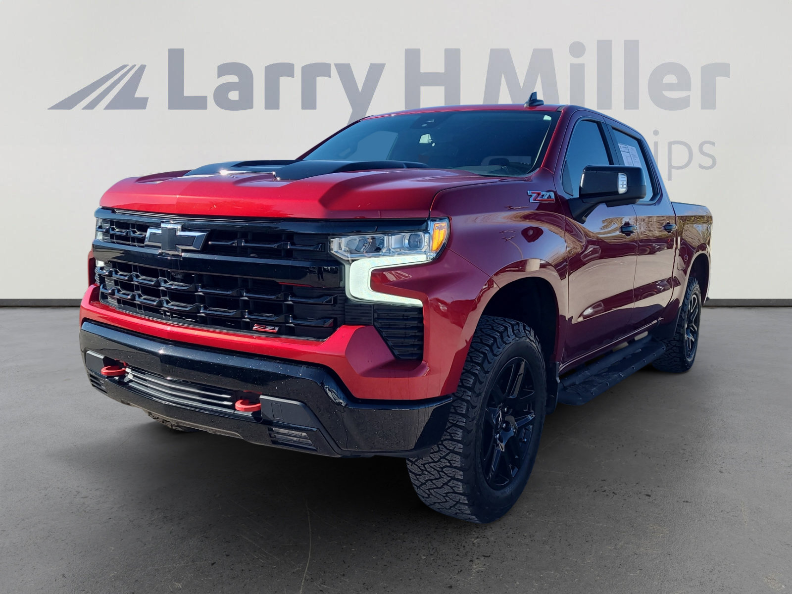 Used 2022 Chevrolet Silverado 1500 LT Trail Boss w/ Convenience Package II image 1