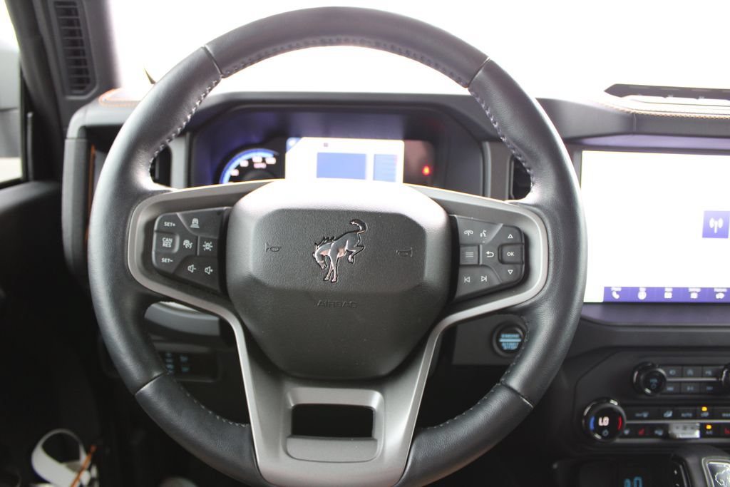 Used 2024 Ford Bronco Badlands AWD/4WD image 34