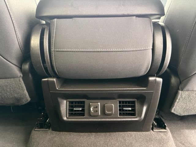 Used 2019 Chevrolet Silverado 1500 LT w/ Texas Edition RWD image 28
