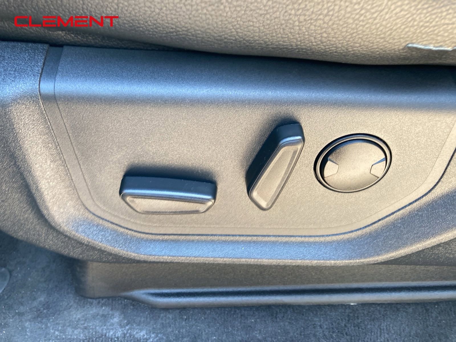 Used 2022 Ford F250 Lariat w/ Black Appearance Pkg image 26