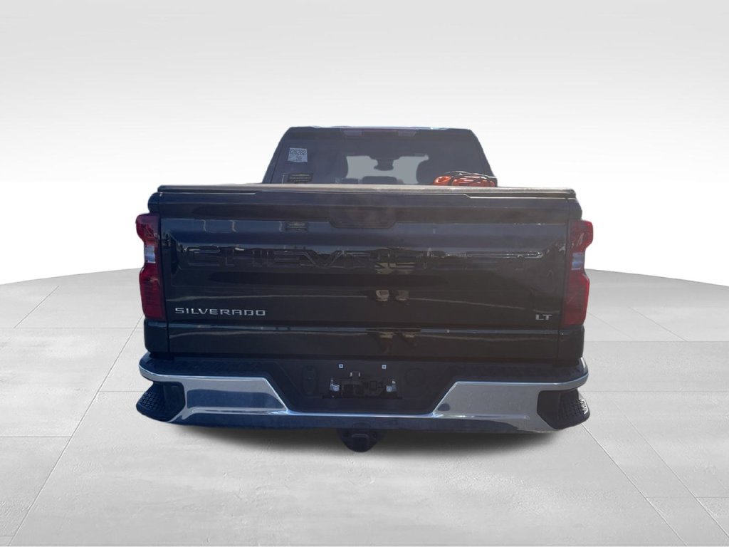 Used 2024 Chevrolet Silverado 1500 LT AWD/4WD image 8