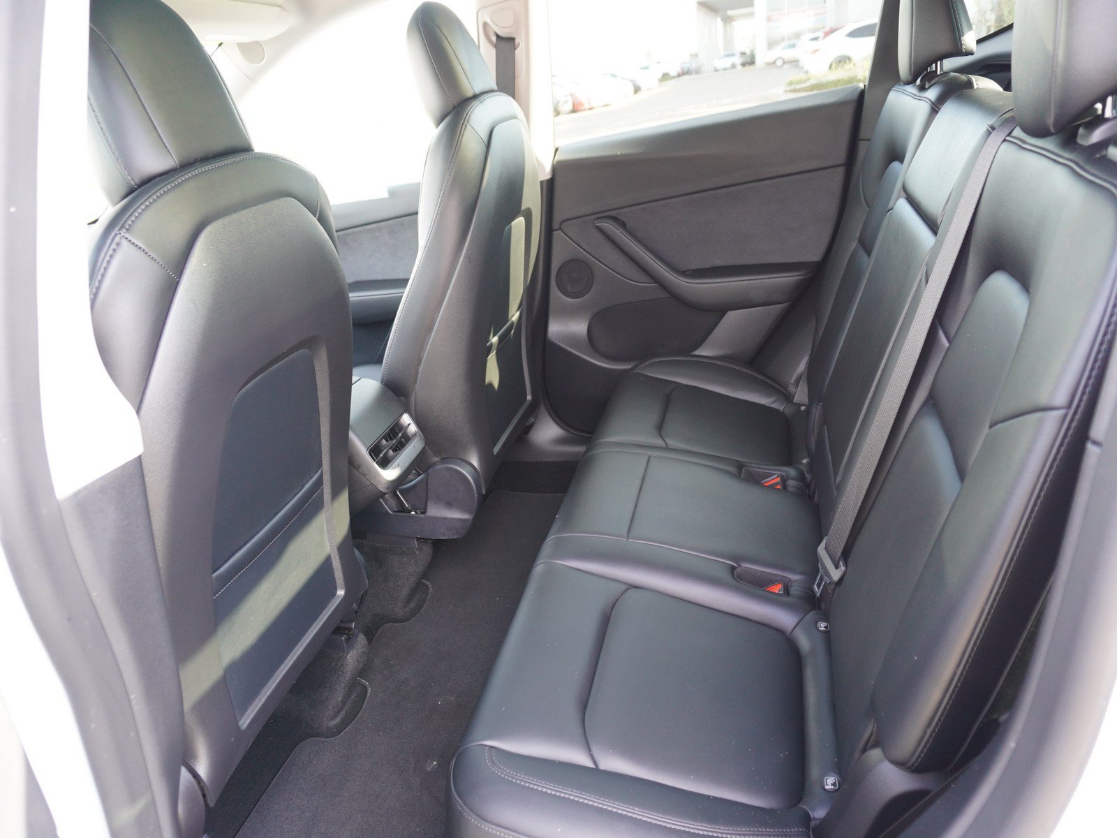 Used 2022 Tesla Model Y Performance AWD/4WD image 13