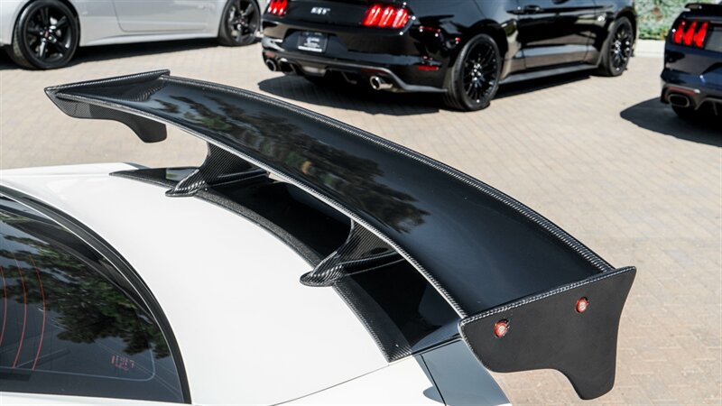 Used 2010 Nissan GT-R Premium AWD/4WD image 16
