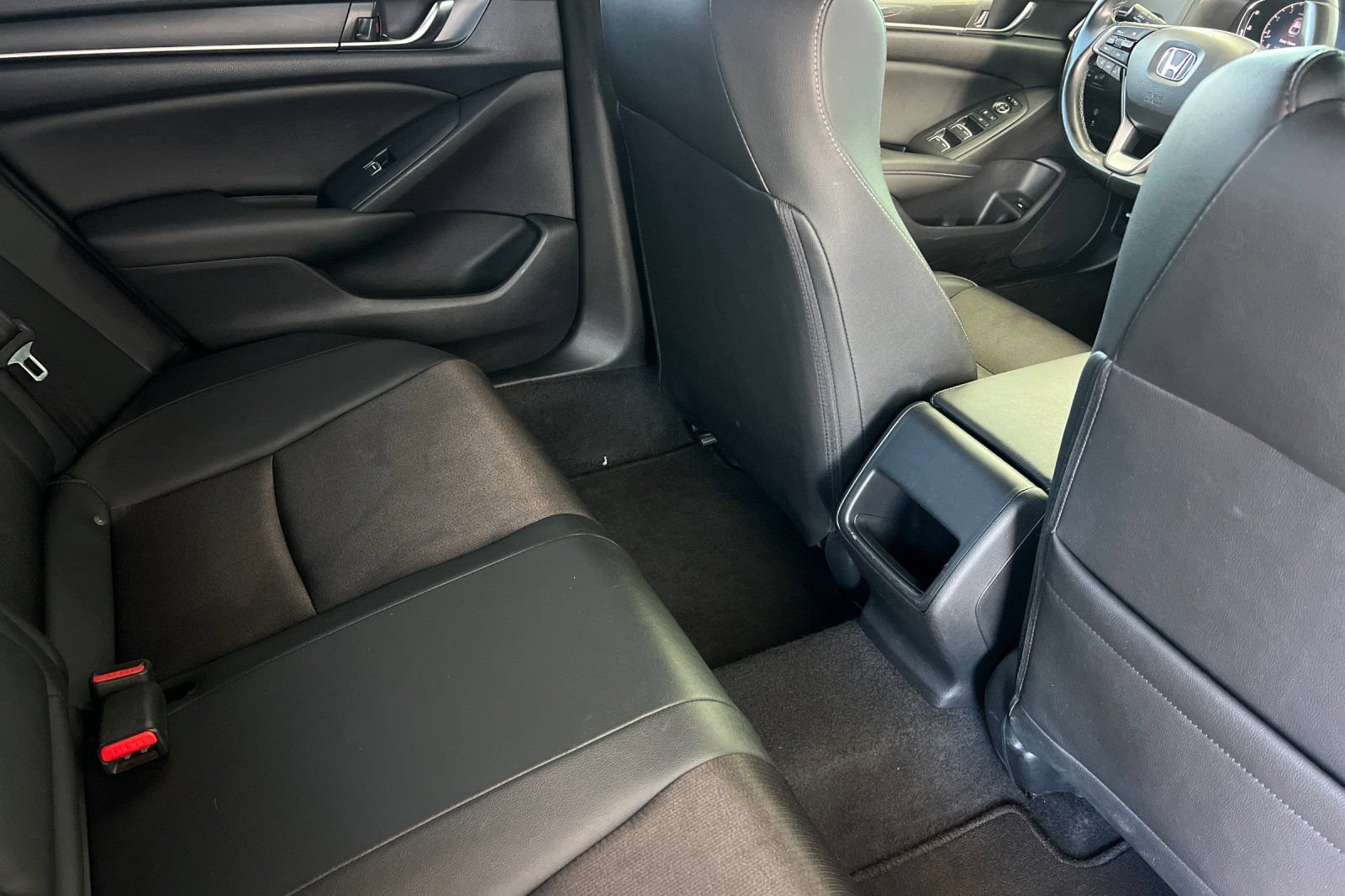 Used 2020 Honda Accord Sport image 18