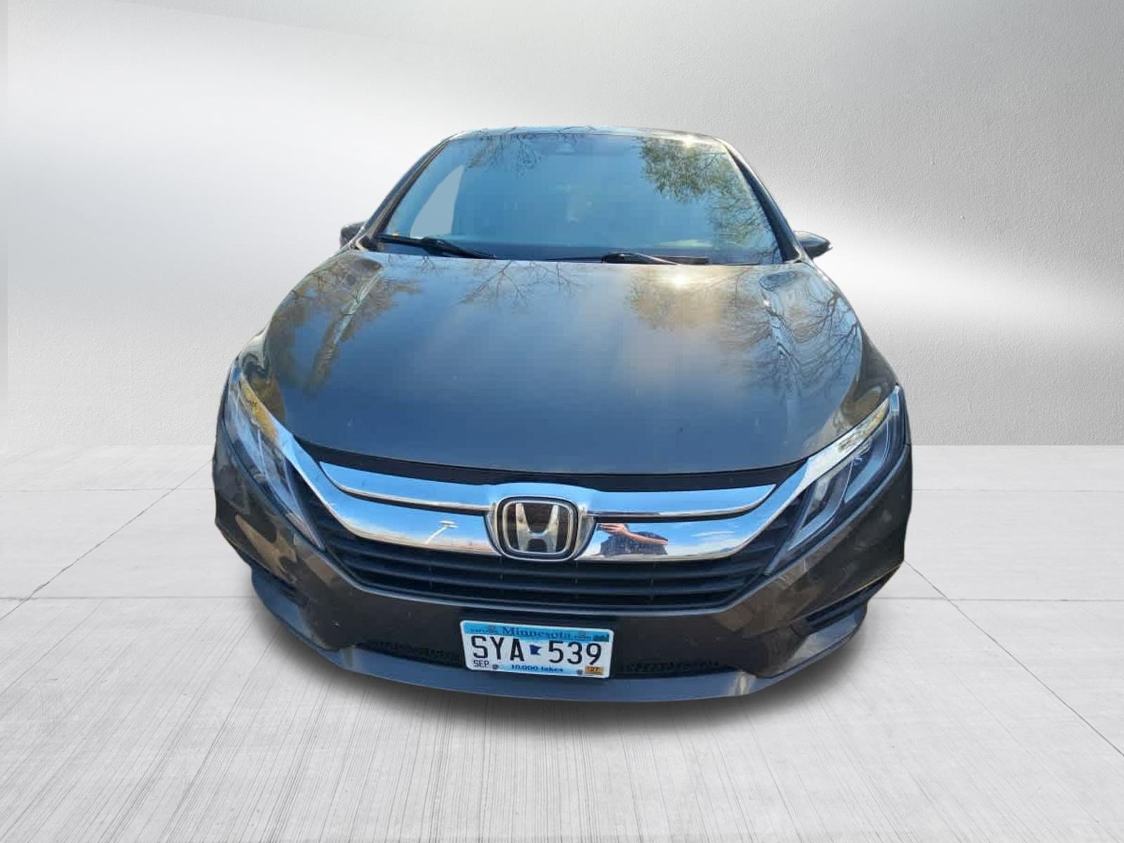 Used 2019 Honda Odyssey EX image 2
