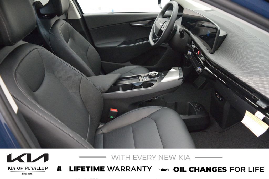 New 2025 Kia EV6 Wind image 16