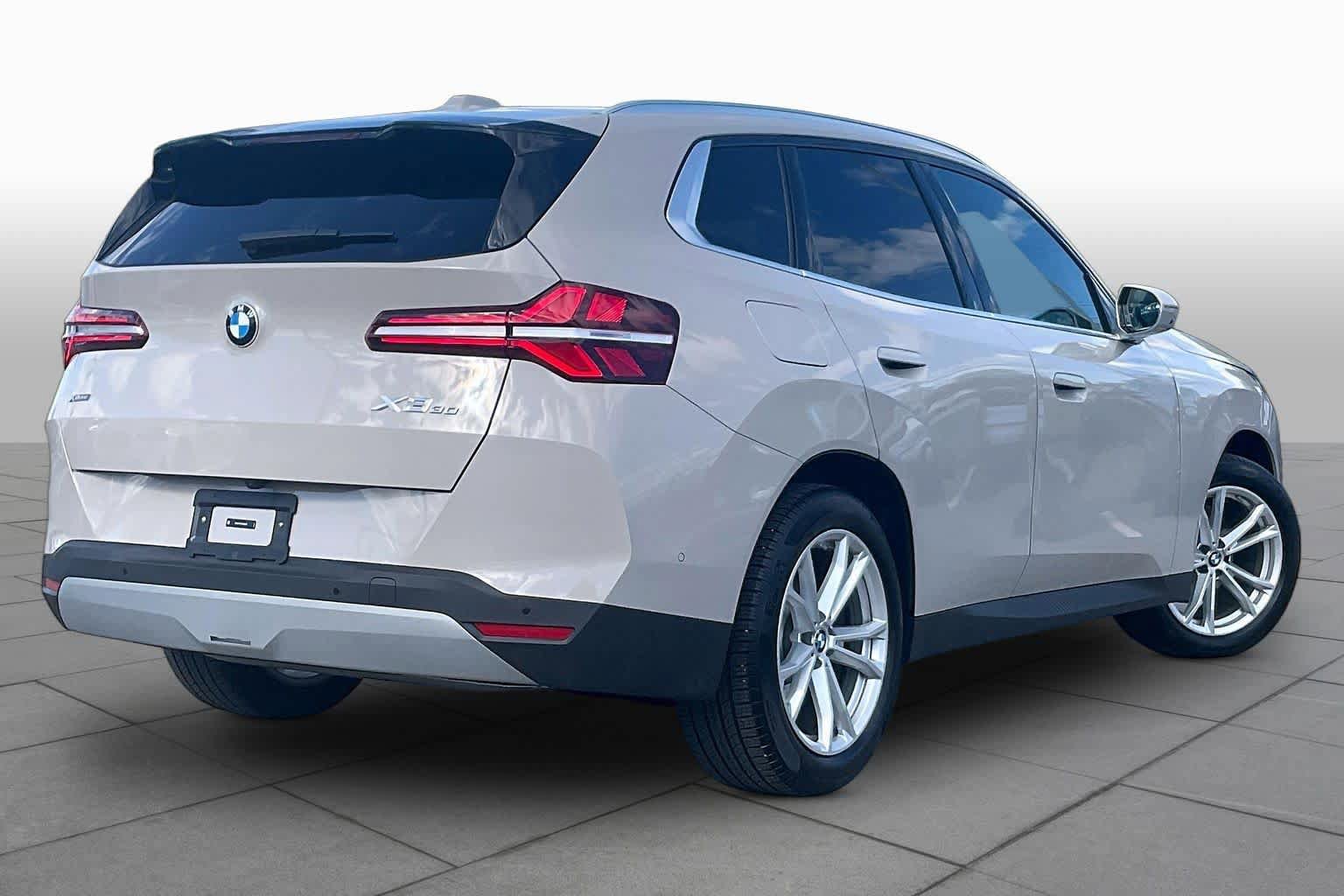Used 2025 BMW X3 xDrive30 w/ Premium Package AWD/4WD image 12