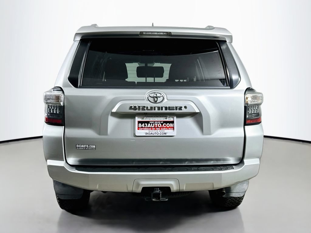 Used 2016 Toyota 4Runner SR5 RWD image 6