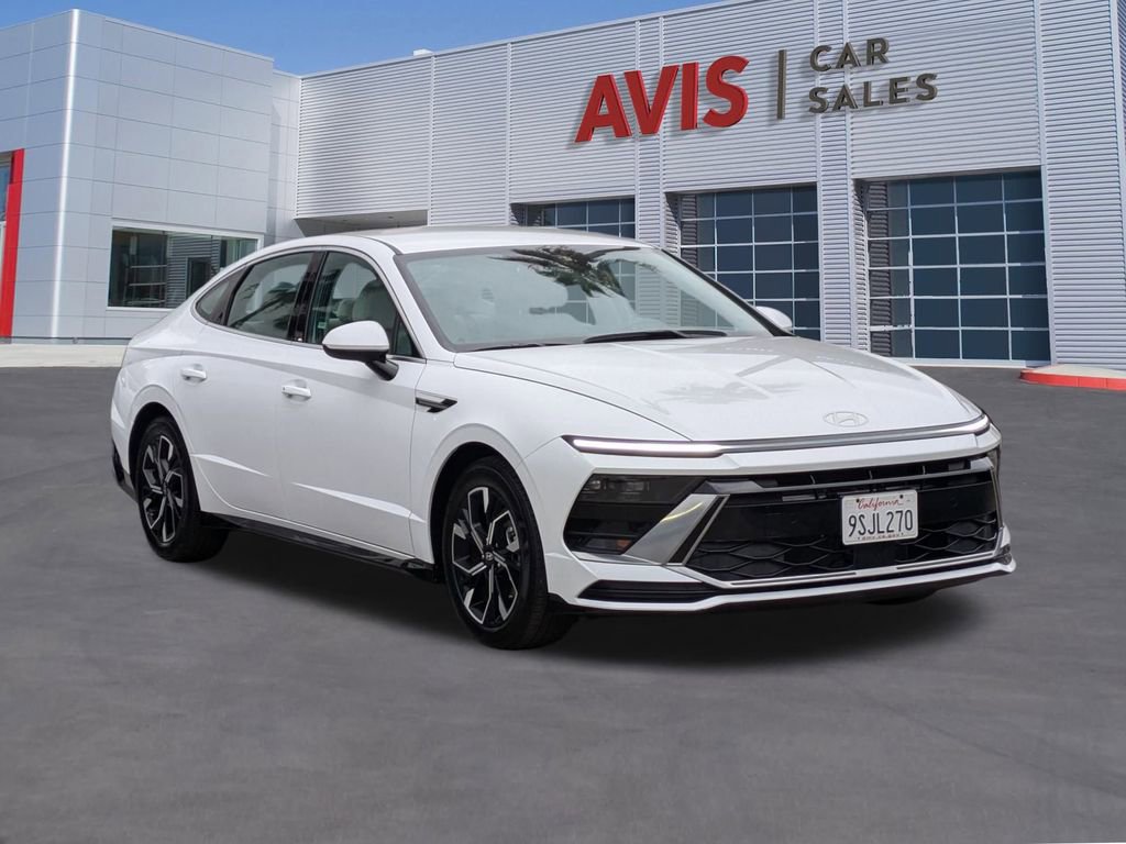 Used 2025 Hyundai Sonata SEL image 3