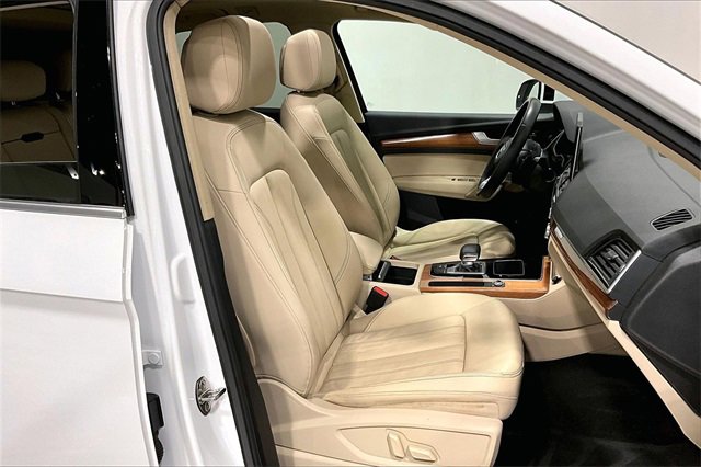 Used 2021 Audi Q5 2.0T Premium image 7