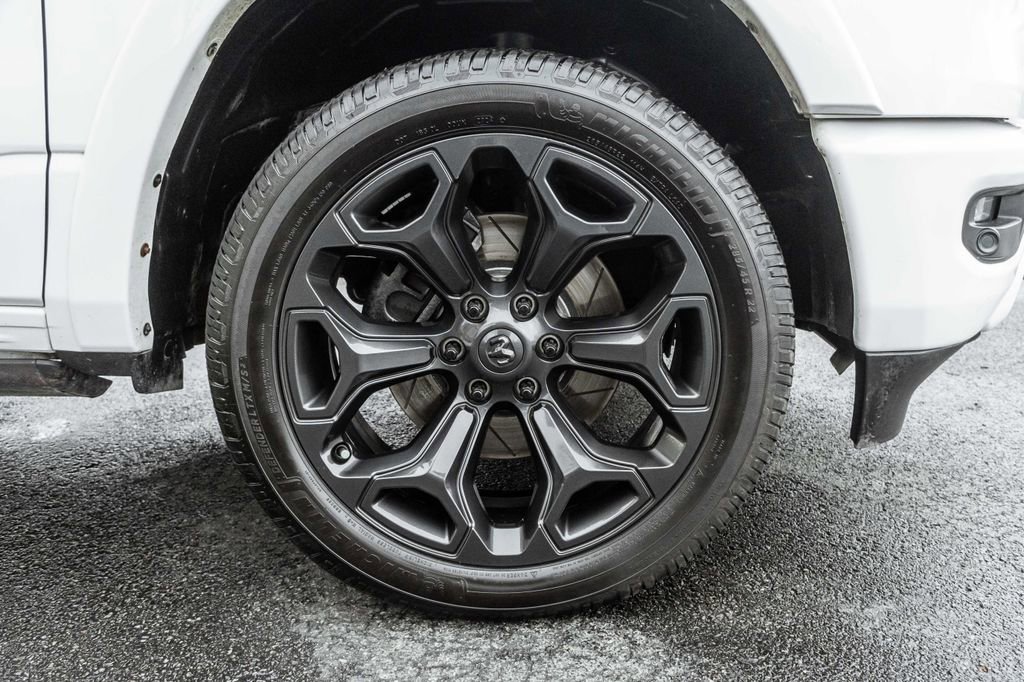 Used 2021 RAM 1500 Limited w/ Night Edition image 6