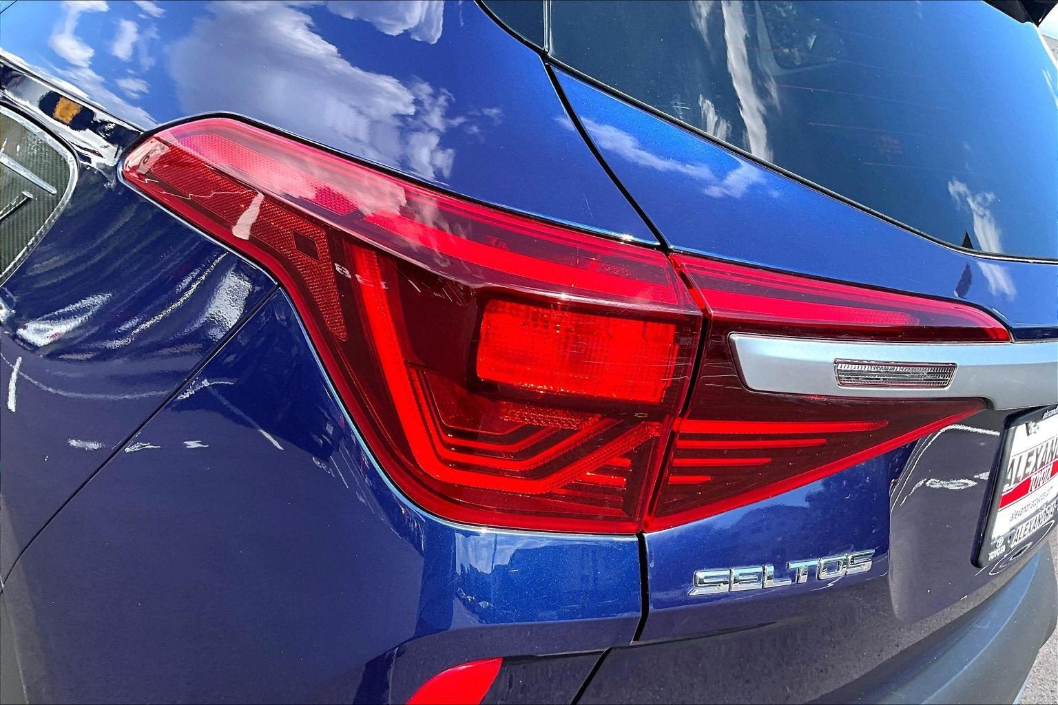 Used 2021 Kia Seltos S AWD/4WD image 27