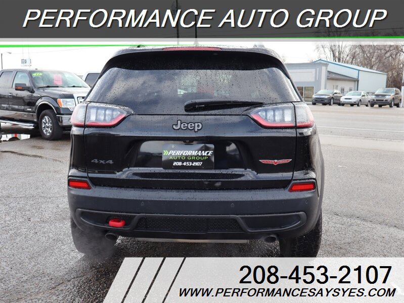 Used 2020 Jeep Cherokee Trailhawk w/ Cold Weather Group image 8