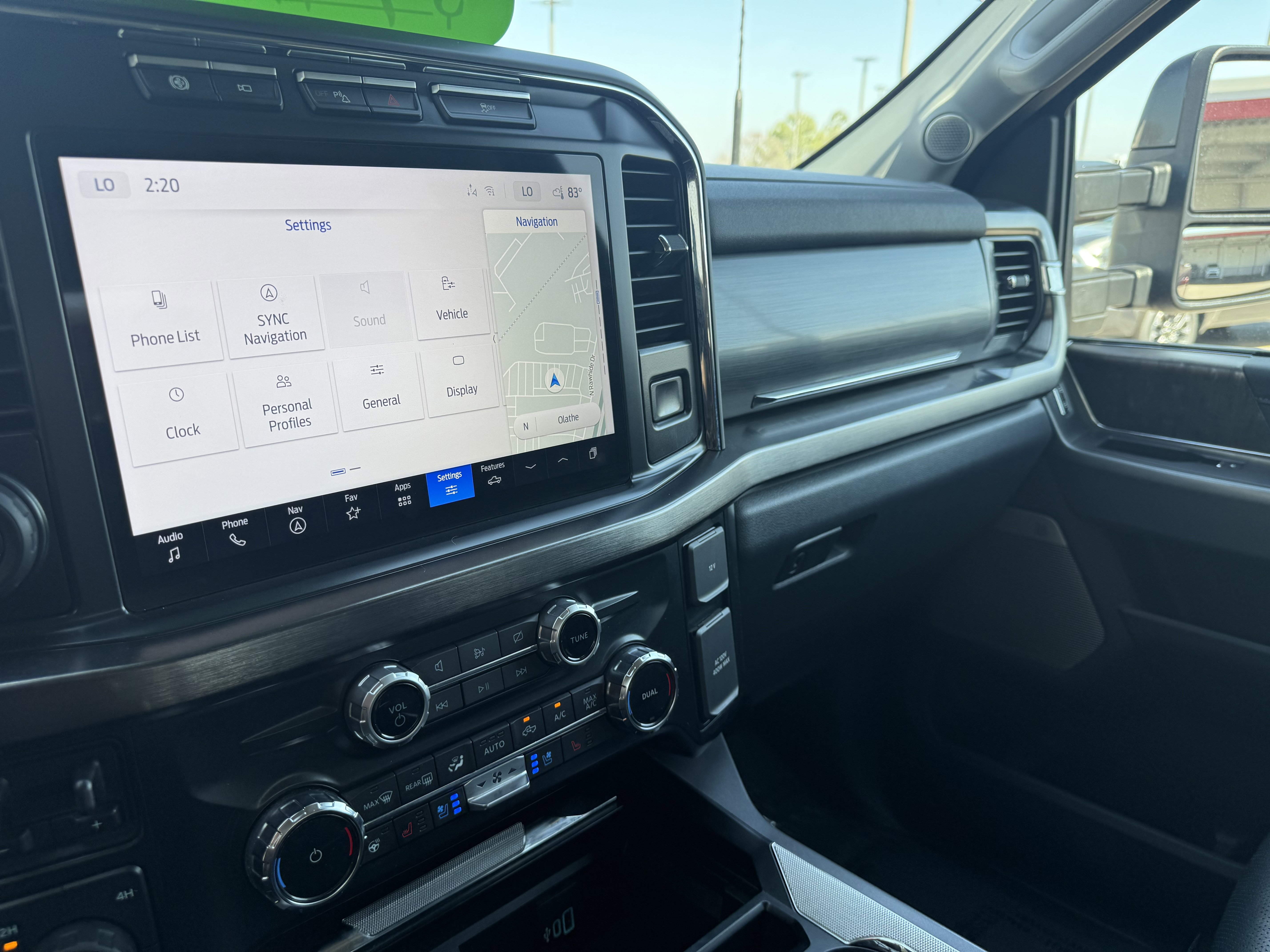 Used 2024 Ford F250 Lariat w/ Lariat Ultimate Package image 9