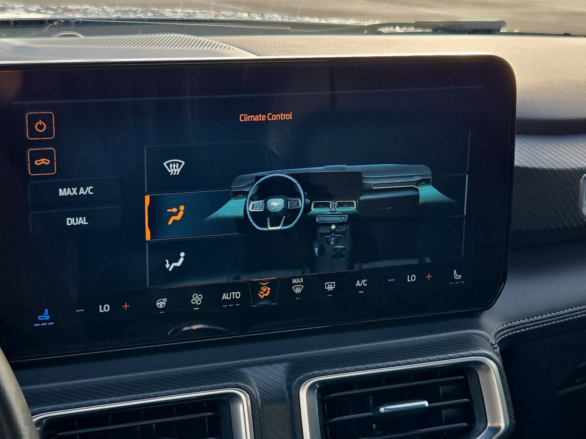 Used 2025 Ford Mustang Premium RWD image 25