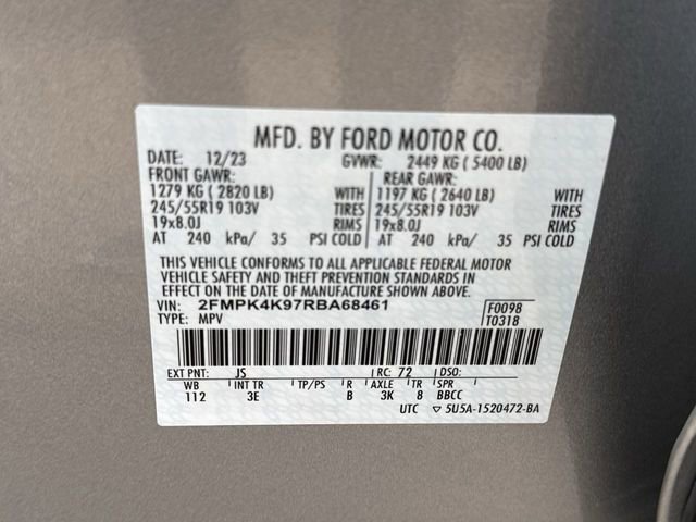 Used 2024 Ford Edge Titanium image 32