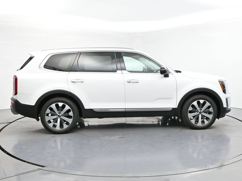 Used 2020 Kia Telluride S AWD/4WD image 4