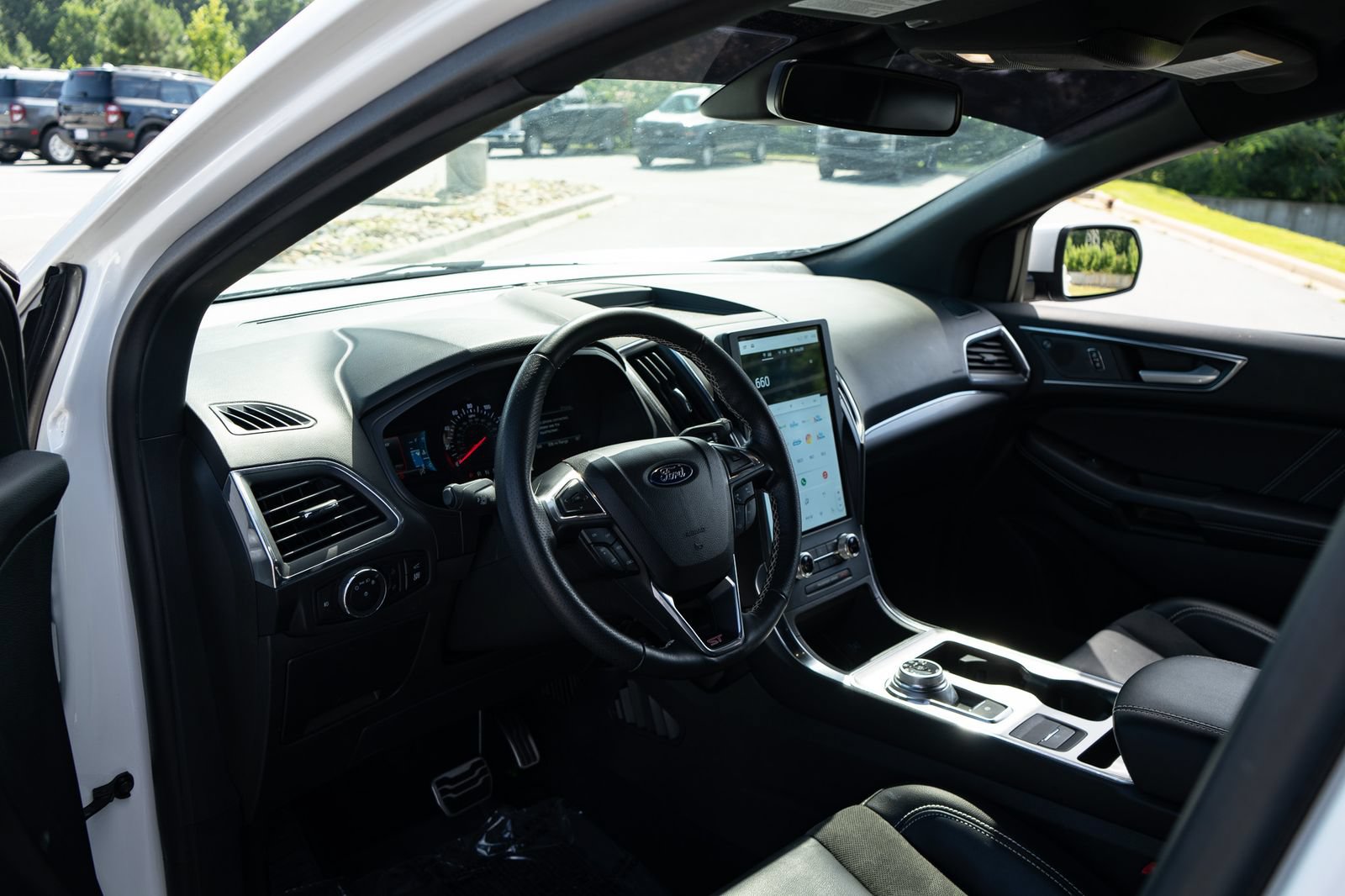 Used 2023 Ford Edge ST AWD/4WD image 13