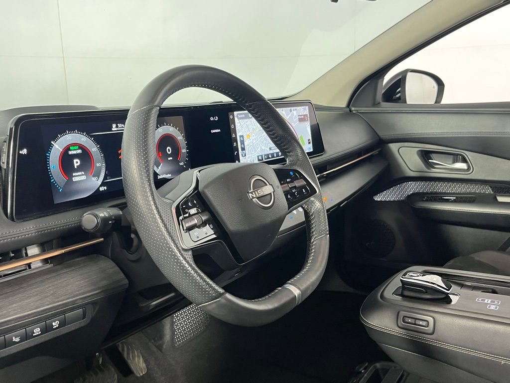 Used 2023 Nissan Ariya AWD image 21