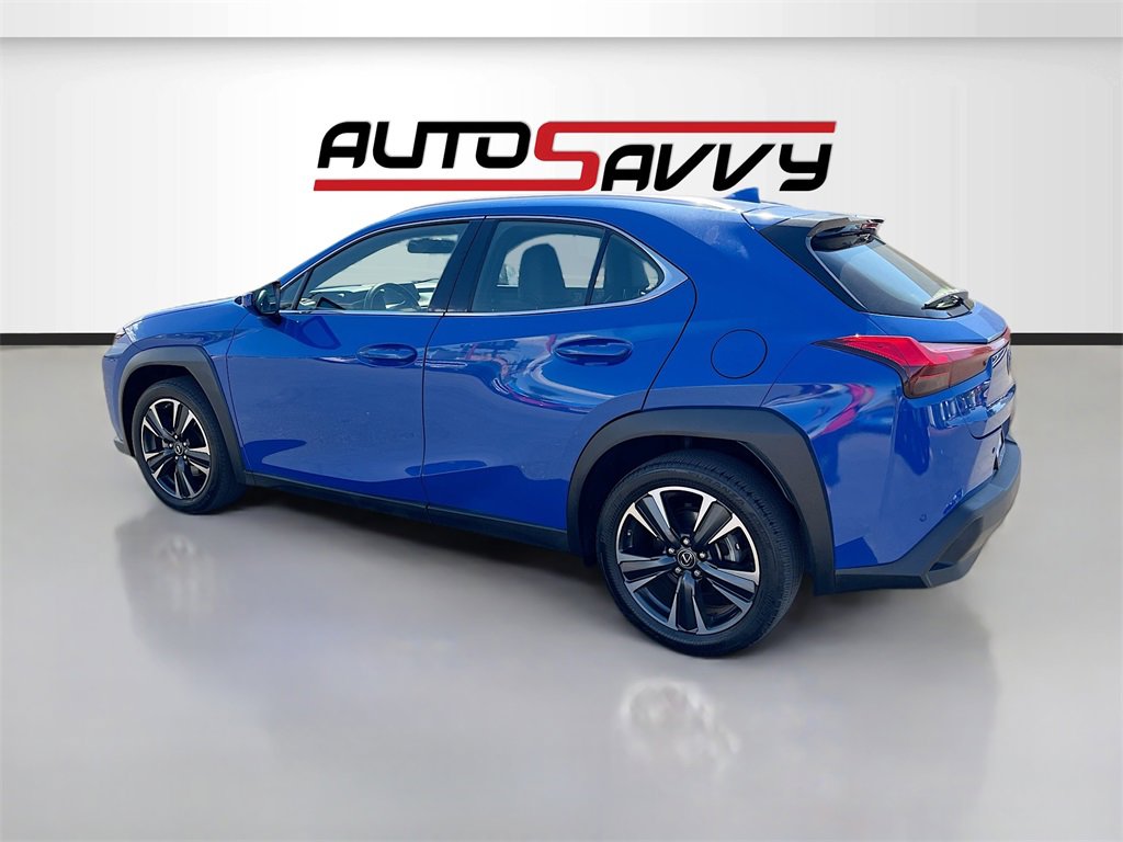 Used 2022 Lexus UX 200 image 5