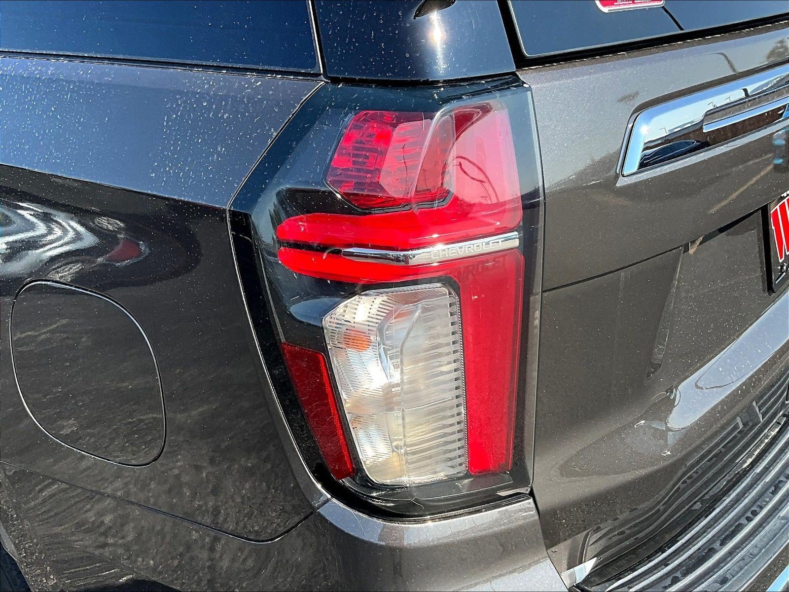 Used 2021 Chevrolet Tahoe Premier AWD/4WD image 23