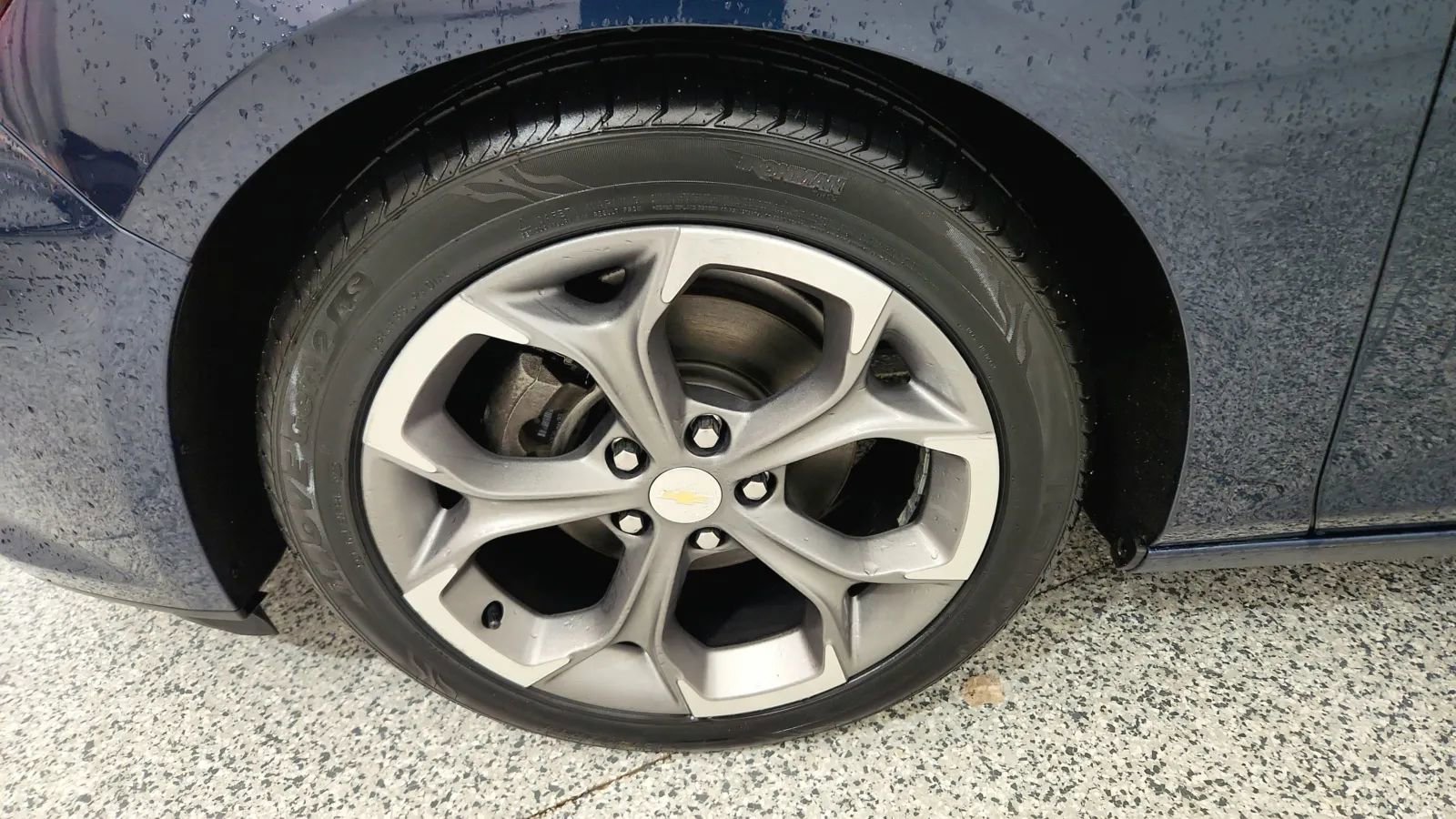 Used 2020 Chevrolet Malibu LT image 13