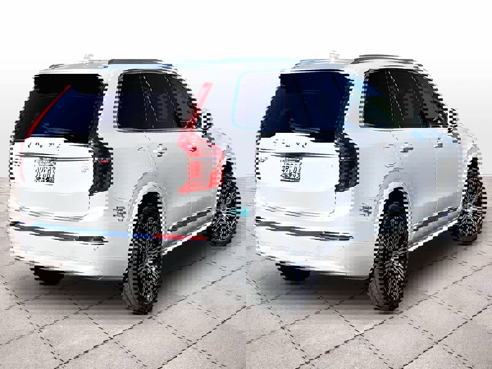 Used 2024 Volvo XC90 T8 Ultimate w/ Protection Package Premier image 16