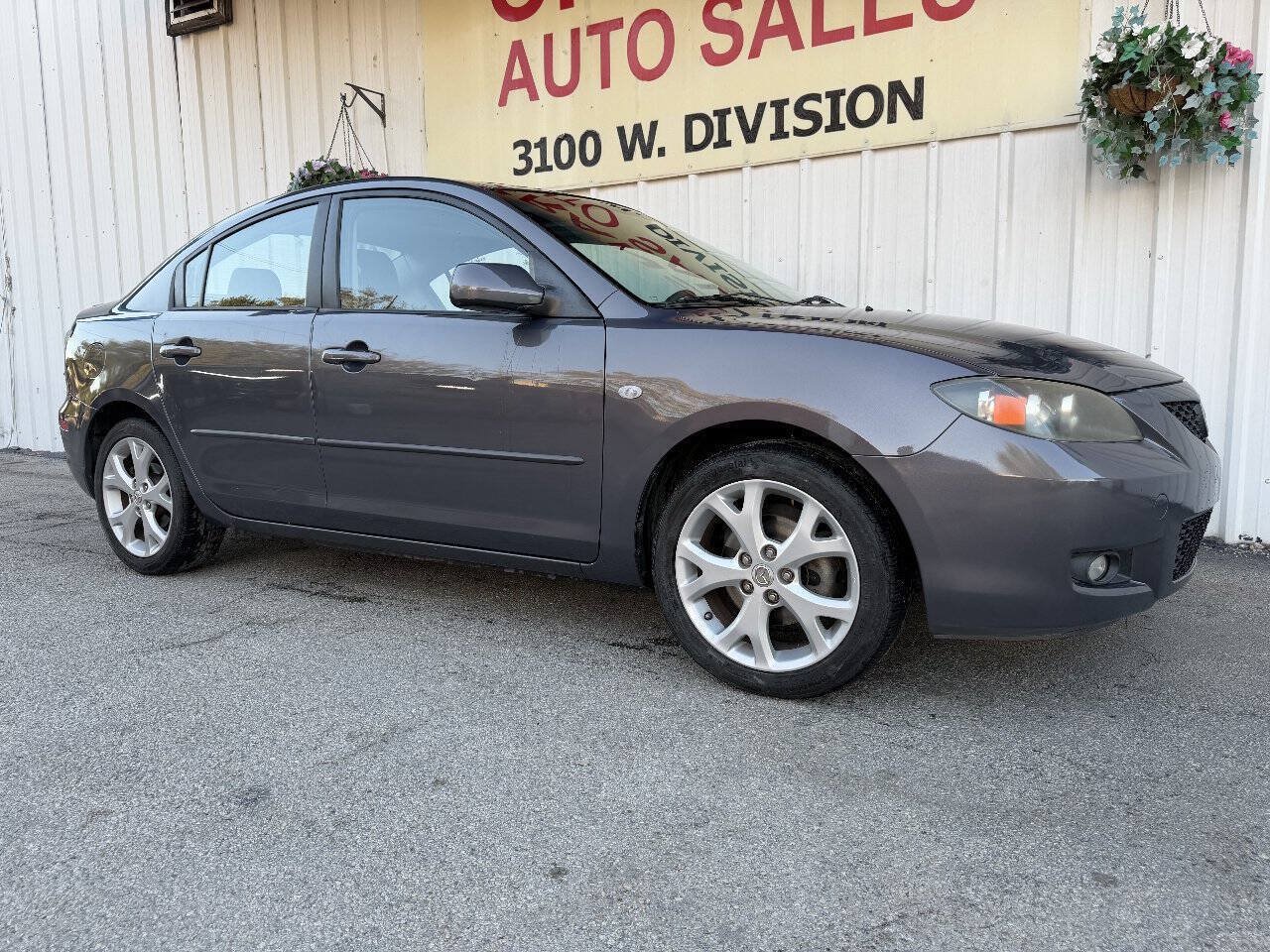 Used 2008 MAZDA MAZDA3 i Touring Value FWD image 2