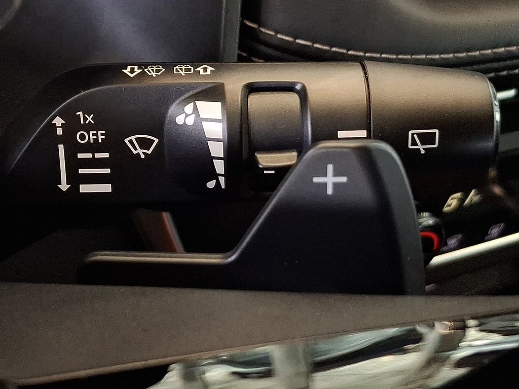 Used 2023 Nissan Rogue SV AWD/4WD image 26