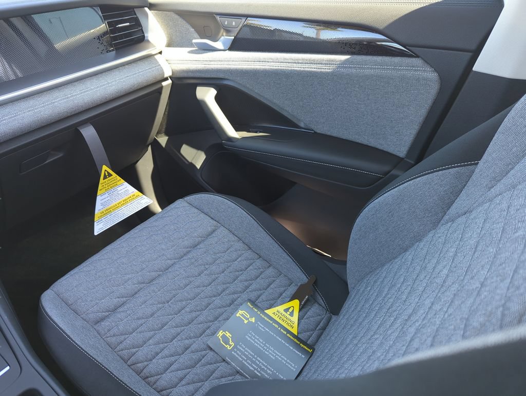 New 2026 Volkswagen Tiguan S FWD image 22