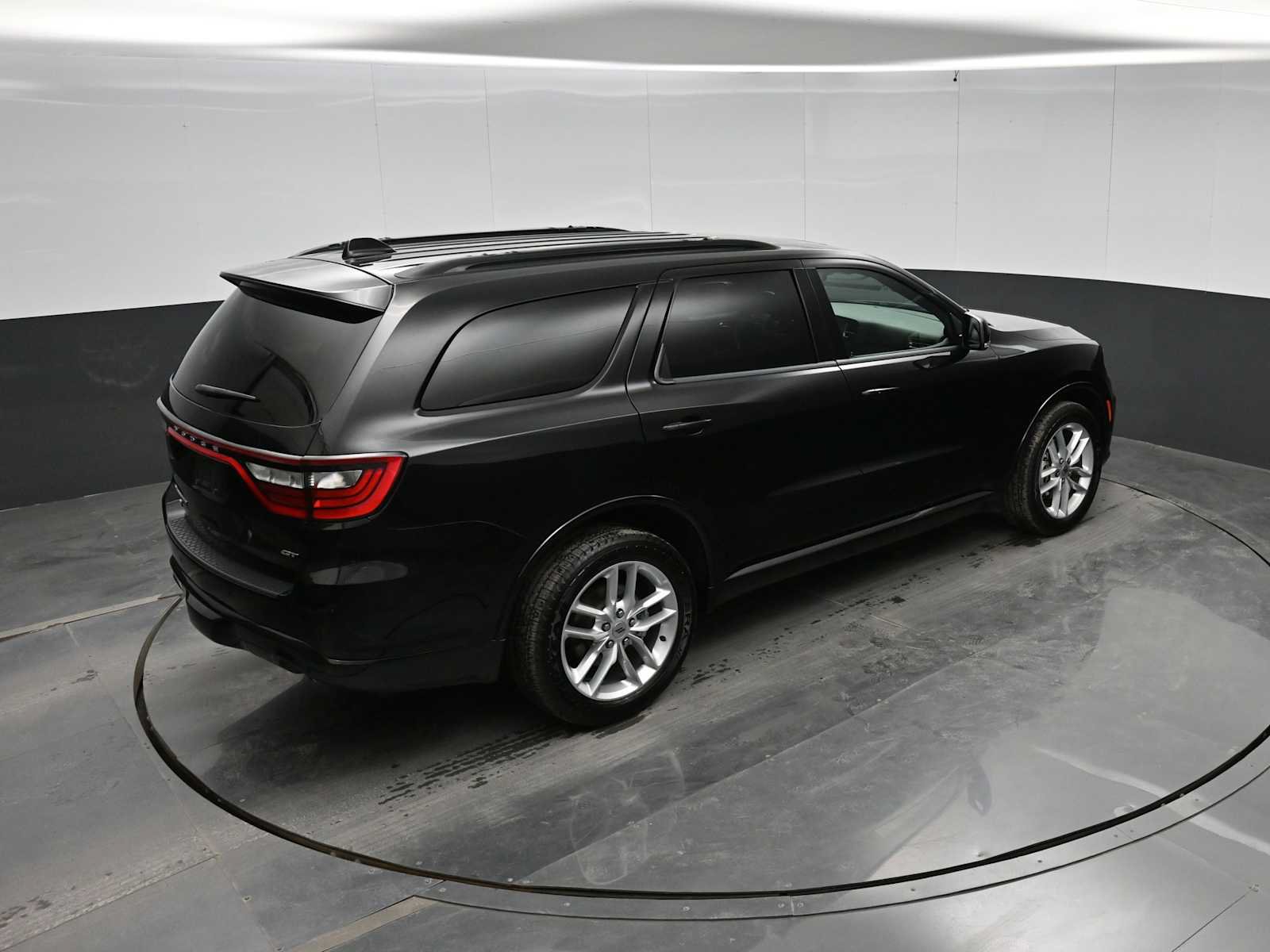 Used 2024 Dodge Durango GT AWD/4WD image 28